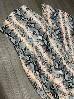 Snake cap sleeve blouse