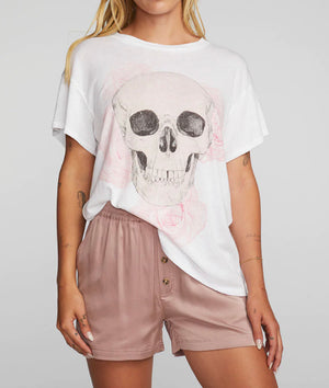 Skulls and roses tee